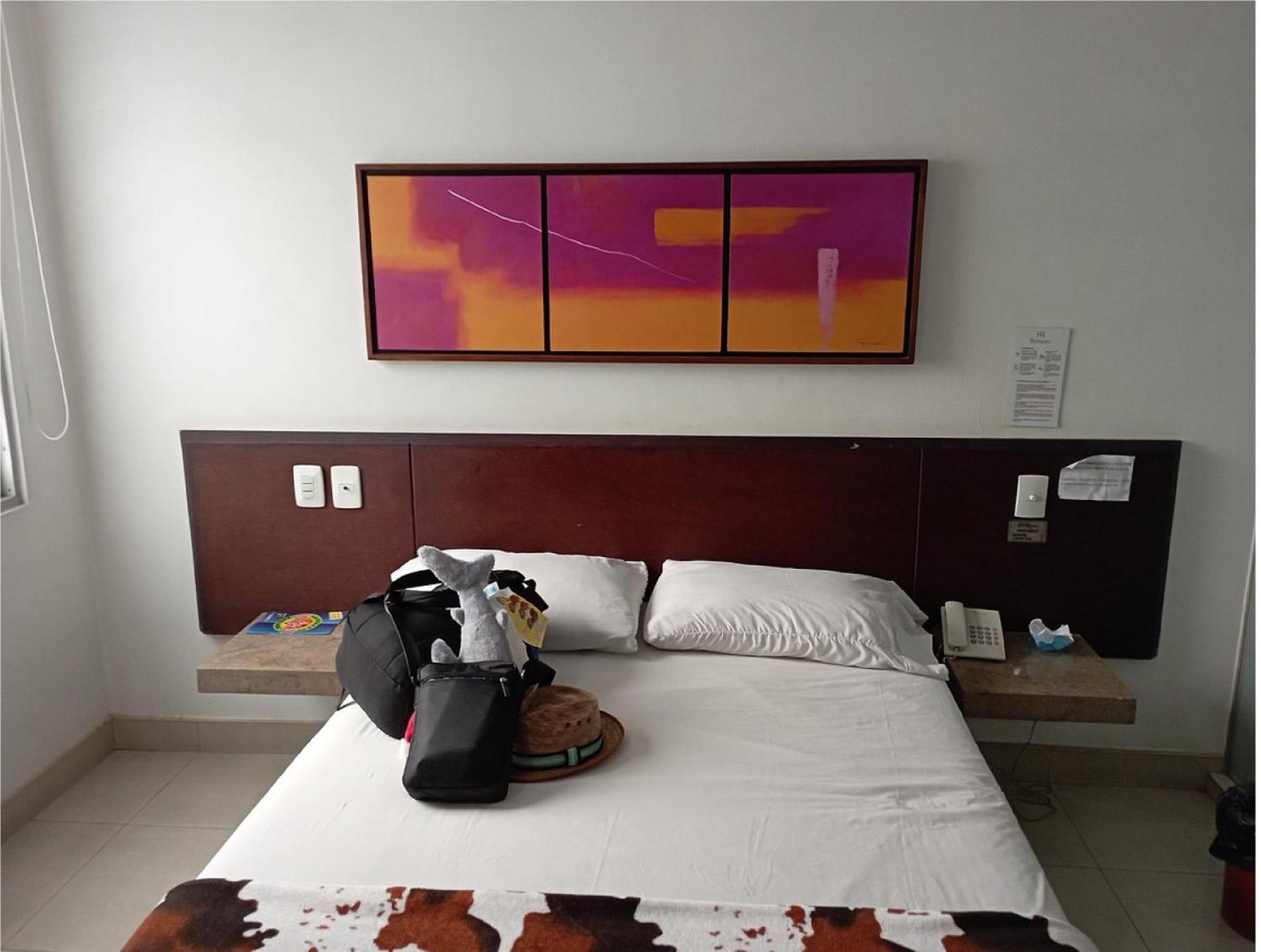 Hotel Romanza Medellín Exterior foto